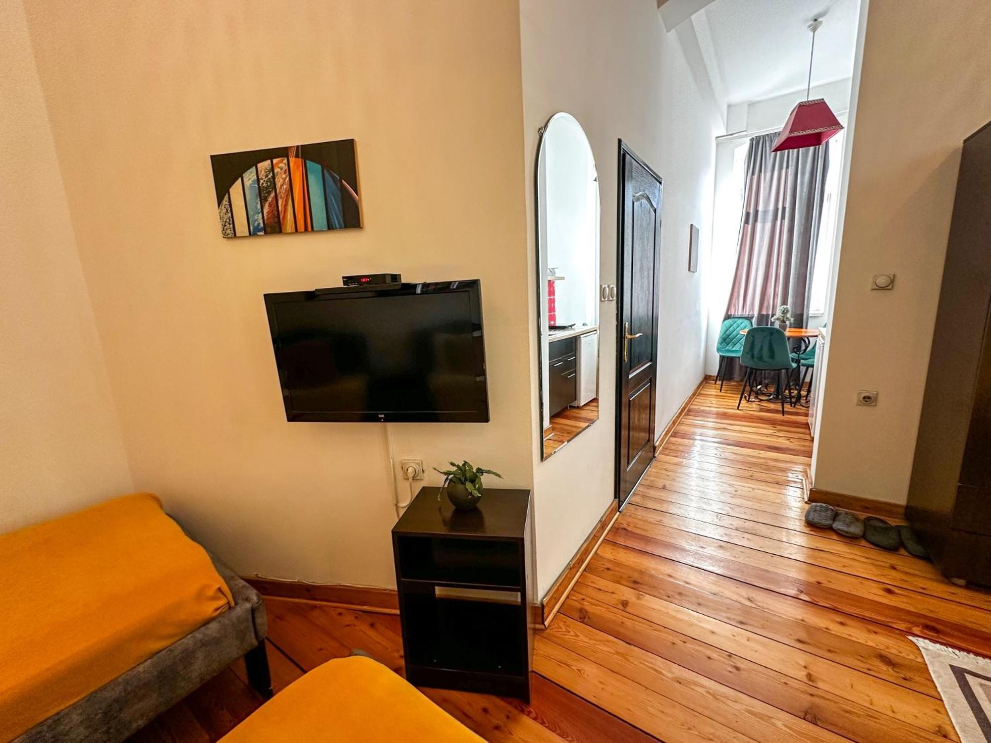 The Only One Apartments Ni Exterior foto